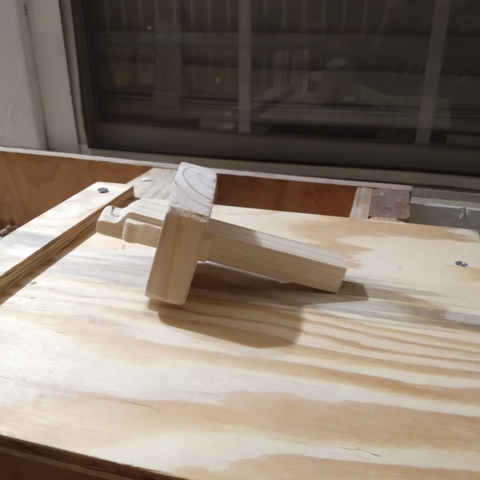 Crossmember and bench hook